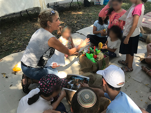 כחליל שרית לוי סדנאות חקלאות טבע וסביבה לילדים - רוצים פרפרים בסביבה